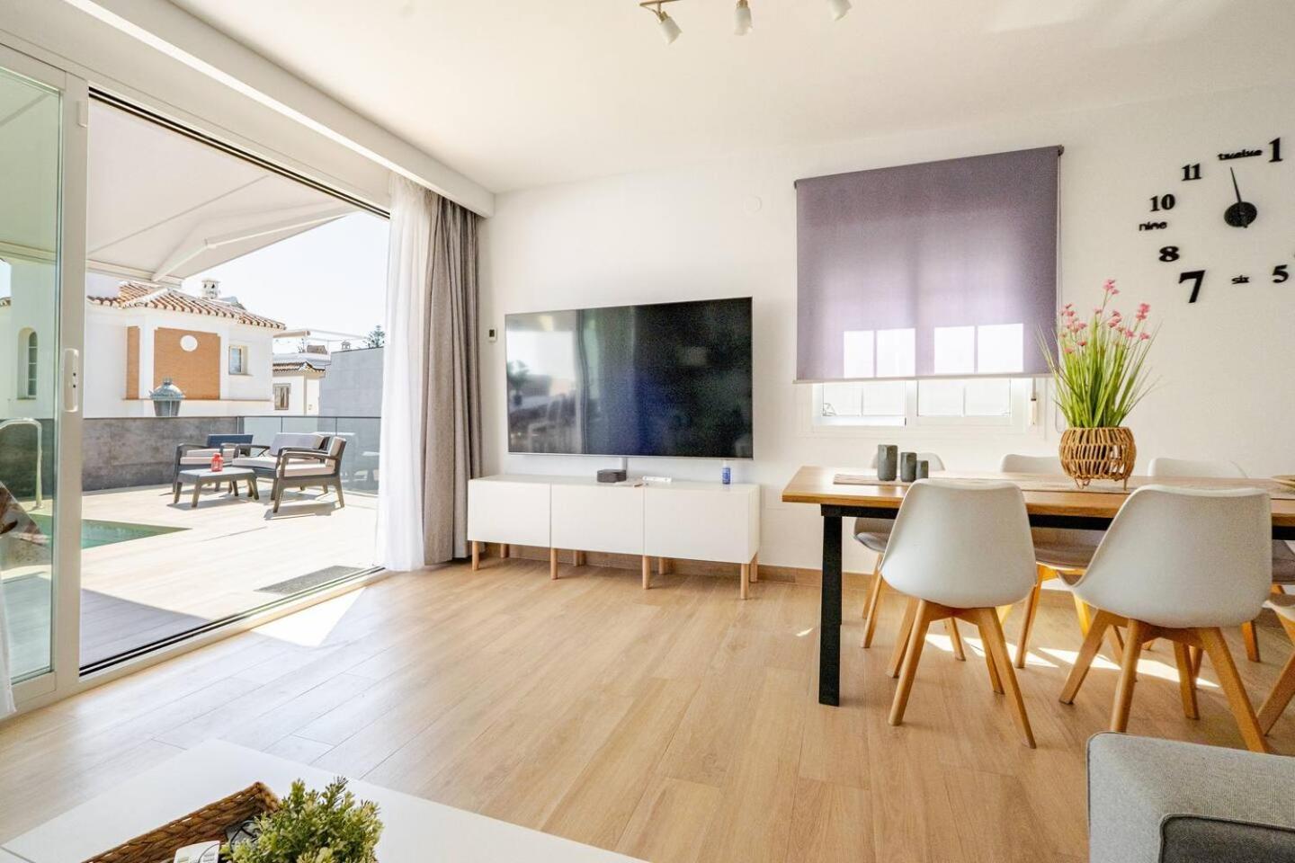 Villa Antonia Mar - Private & Heated Pool - Punta Lara Nerja Εξωτερικό φωτογραφία
