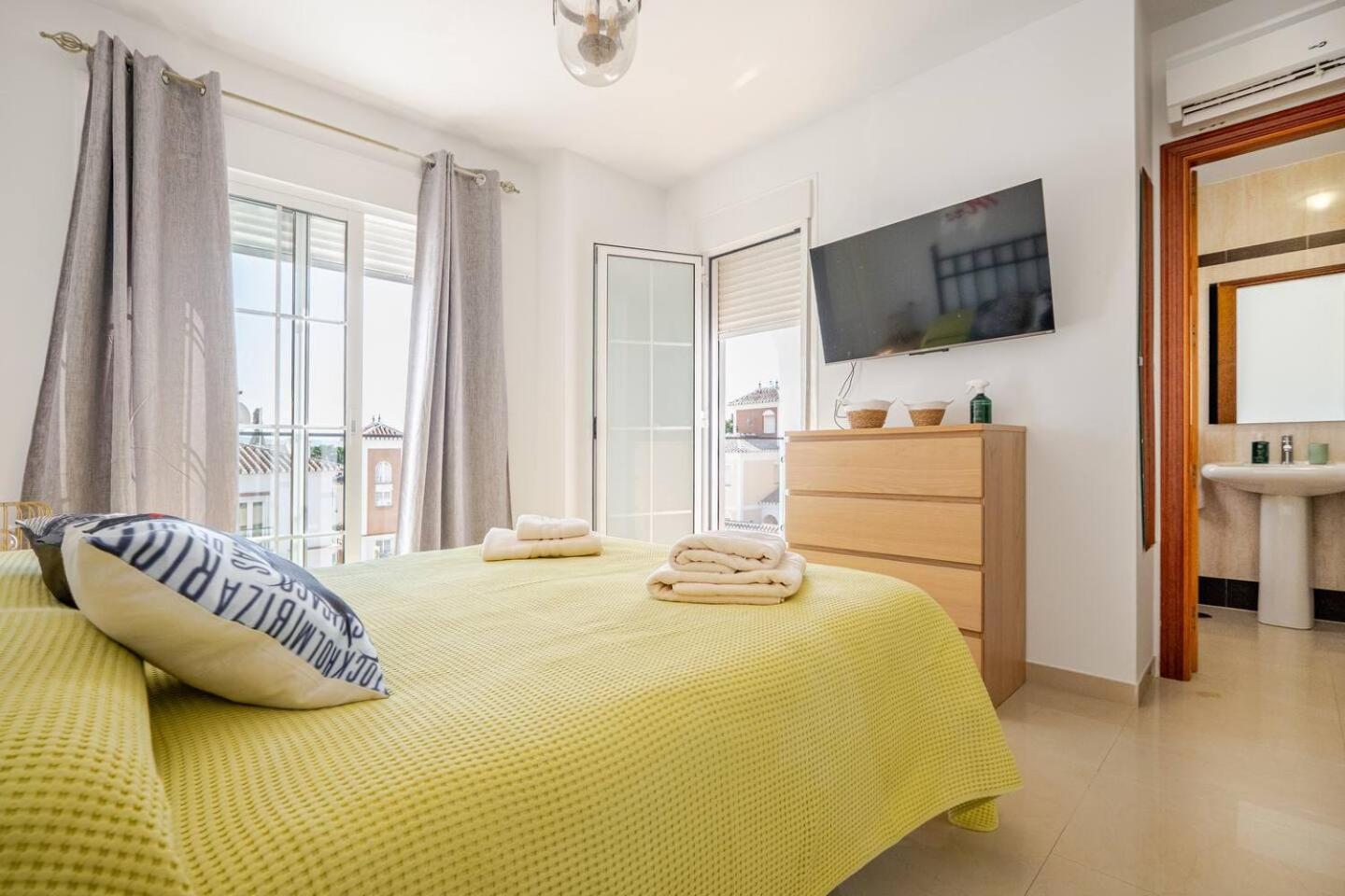 Villa Antonia Mar - Private & Heated Pool - Punta Lara Nerja Εξωτερικό φωτογραφία